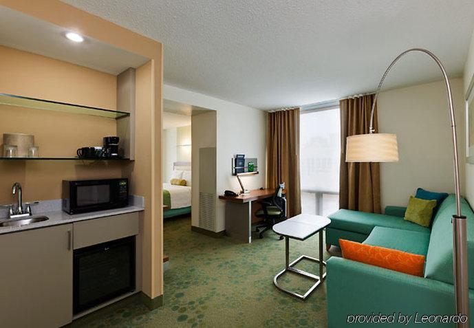 Springhill Suites Chicago Downtown/River North Room photo